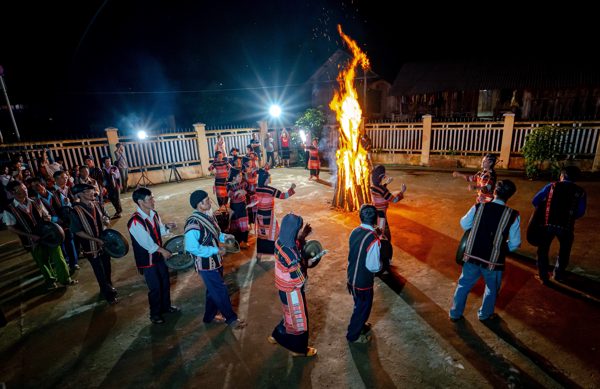 Phát huy vai trò già làng, trưởng thôn phổ biến pháp luật tại vùng cao Gia Lai