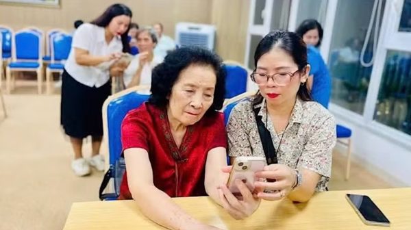 Phát triển công dân số, thúc đẩy chuyển đổi số quốc gia