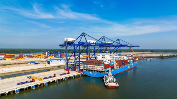 Phát triển hạ tầng logistics số và chuyển đổi xanh phục vụ xuất nhập khẩu bền vững ngành công thương