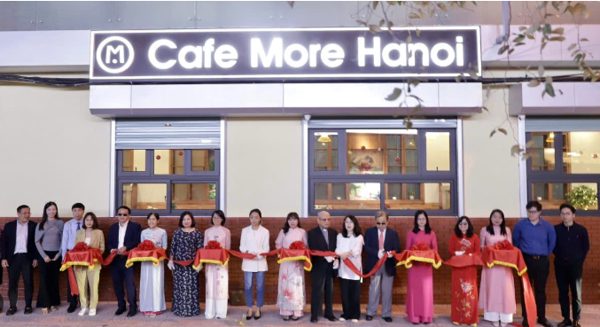 Phát triển mô hình quán càphê do người khiếm thị trực tiếp pha chế