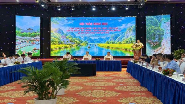 Phát triển nông nghiệp sinh thái, xanh, tuần hoàn