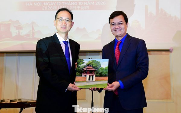Phát triển sâu sắc, thực chất và hiệu quả hợp tác thanh niên Việt - Trung