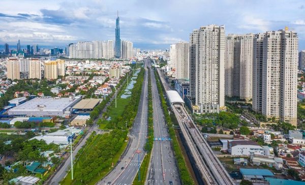 Phát triển TPHCM đa cực, hút vốn đầu tư xanh