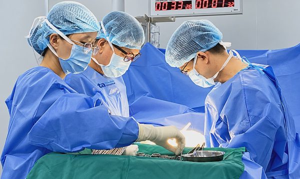 Phẫu thuật triệt căn ung thư giai đoạn sớm