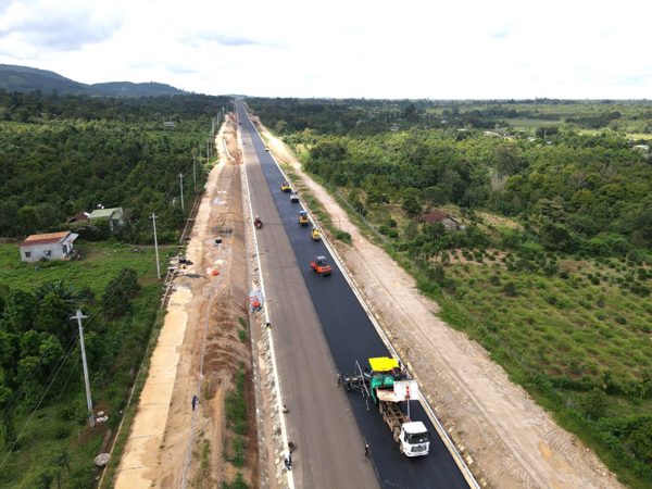 Phê bình Ban Quản lý dự án Ea Kar, kiểm điểm giám đốc
