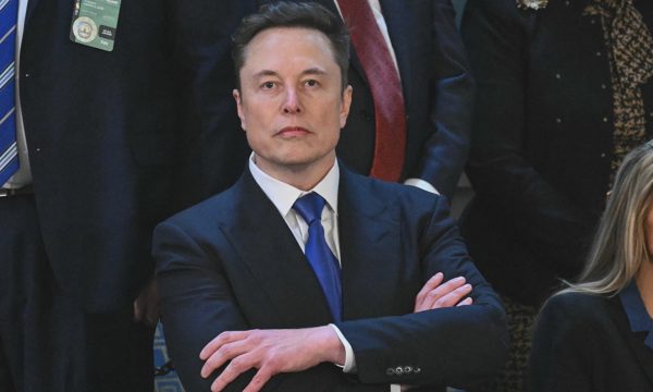 Phép thử với tham vọng AI của Elon Musk