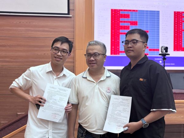 Phía sau sự lựa chọn nội trú ngành pháp y của 2 tân bác sĩ y khoa