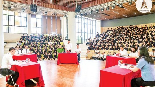 “Phiên tòa giả định” trong trường học