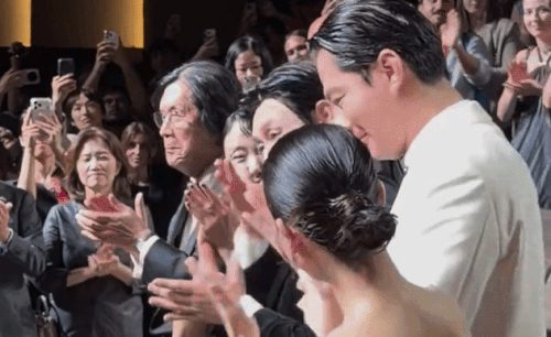 Phim 18+ đạt điểm tuyệt đối 100%