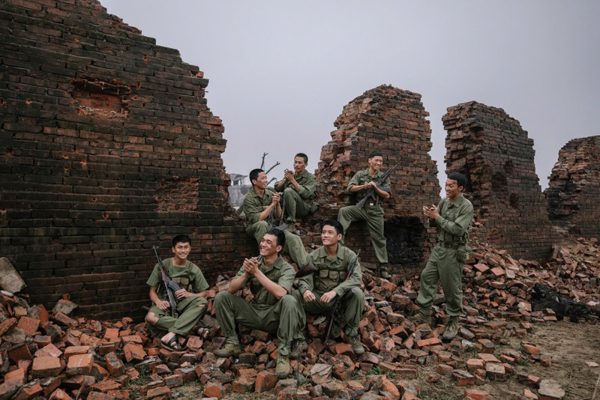 Phim lịch sử lên ngôi: Lời giải nào cho bài toán phim trường?