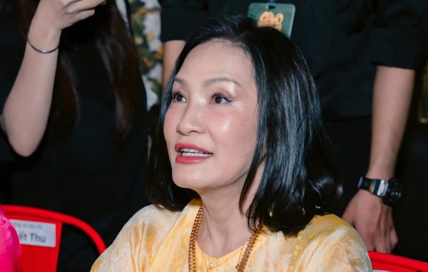 Phim Việt về 4 đám tang áp đảo với 30 tỷ đồng