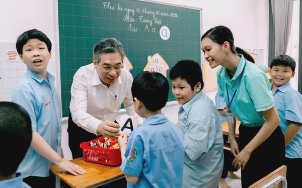 Phó bí thư Thành ủy TP.HCM Nguyễn Phước Lộc: không để trẻ em nào bị bỏ lại phía sau trong giáo dục
