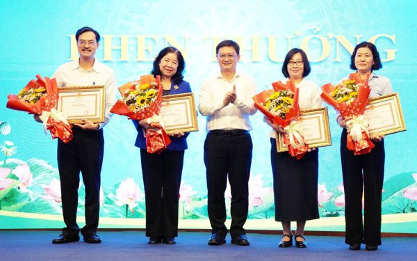 Phó chủ tịch Nguyễn Mạnh Cường: TP.HCM định hướng xây dựng 'thành phố không rào cản'