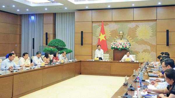 Phó Chủ tịch Quốc hội, Thượng tướng Nguyễn Doãn Anh chủ trì Hội nghị rút kinh nghiệm về công tác đối ngoại của Quốc hội