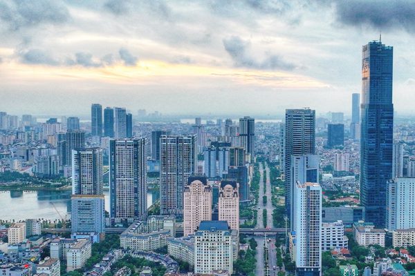 Phó Cục trưởng: Bất động sản giảm giá chưa hẳn là bán cắt lỗ