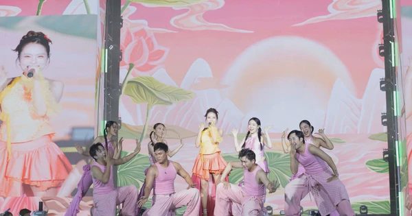 Phố đi bộ Nguyễn Huệ bùng nổ với Youth Concert - Nhạc hội Thanh niên