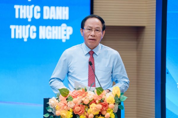 Phó Thủ tướng: Đừng đào tạo hôm nay cho yêu cầu của ngày hôm qua