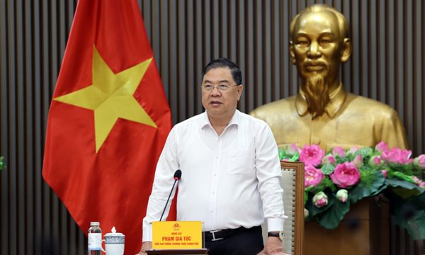 Phó Thủ tướng: Không máy móc khi xử lý lỗi khoảng cách an toàn