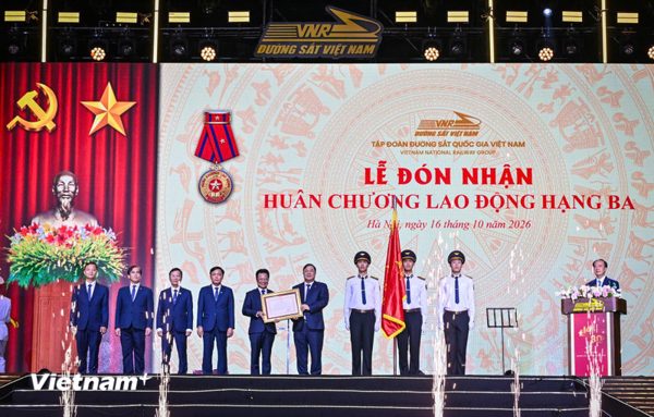 Phó Thủ tướng: Những đoàn tàu sẽ chở khát vọng hùng cường, thịnh vượng