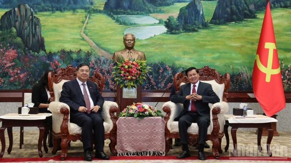 Phó Thủ tướng thường trực Chính phủ Phạm Gia Túc thăm và làm việc tại Lào