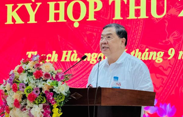 Phó Thủ tướng Thường trực Chính phủ Phạm Gia Túc tiếp xúc cử tri tại Hà Tĩnh