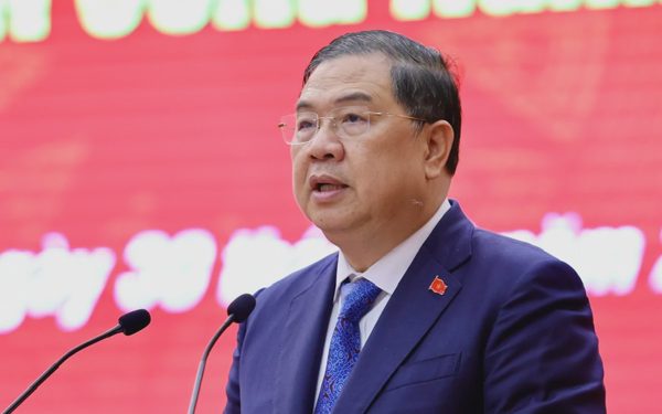 Phó thủ tướng thường trực: Không có quốc gia nào trở thành nước công nghiệp phát triển chỉ bằng lắp ráp