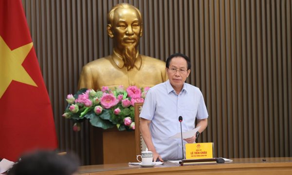 Phó Thủ tướng: Ưu tiên rà soát, xử lý các quy định cản trở đầu tư, kinh doanh