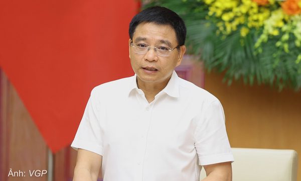 Phó thủ tướng yêu cầu không để giá hàng hóa tăng bất hợp lý