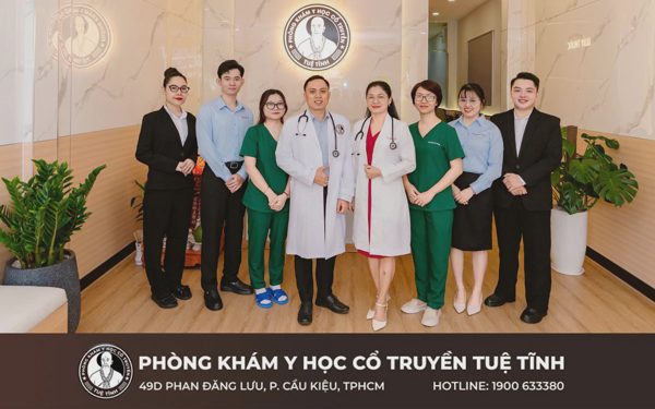 Phòng khám Tuệ Tĩnh và phương châm 'mỗi người một phương thuốc'