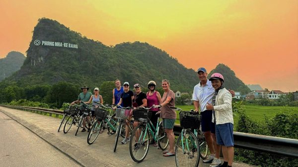 Phong Nha-Kẻ Bàng là một trong 11 điểm đến đẹp nhất Việt Nam năm 2026