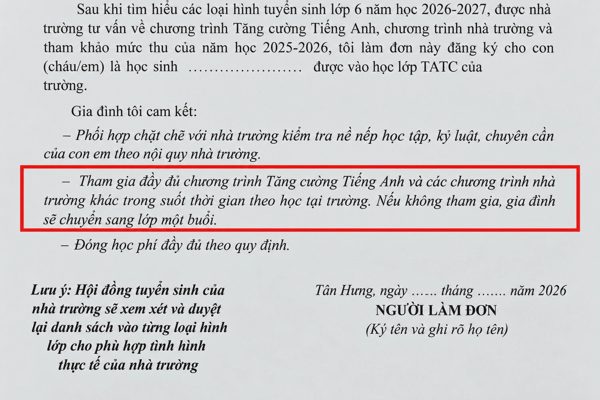 Phụ huynh "tố" trường ép phải học các môn liên kết mới được bán trú