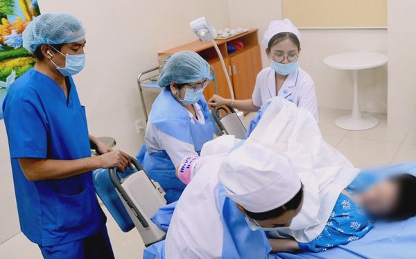 Phụ nữ bị sa tạng vùng chậu tăng, một năm Bệnh viện Từ Dũ tiếp nhận 9.000 lượt