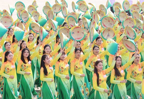 Phụ nữ Việt Nam phát huy truyền thống, khẳng định vị thế trong kỷ nguyên mới