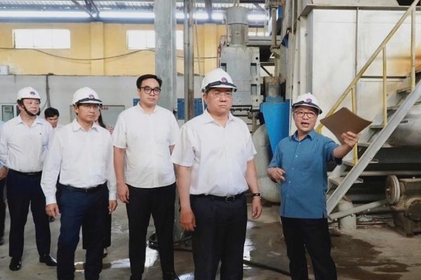 Phú Thọ dự kiến di dời 11 nhà máy có nguy cơ gây ô nhiễm ở Việt Trì