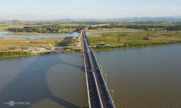 Phương án mở rộng gần 1.000 km cao tốc Bắc Nam lên 6 làn
