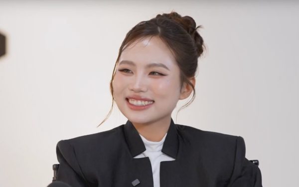 Phương Mỹ Chi lúc nhỏ hát giúp gánh chè của mẹ bớt ế, lớn hát lan tỏa dân ca ra thế giới