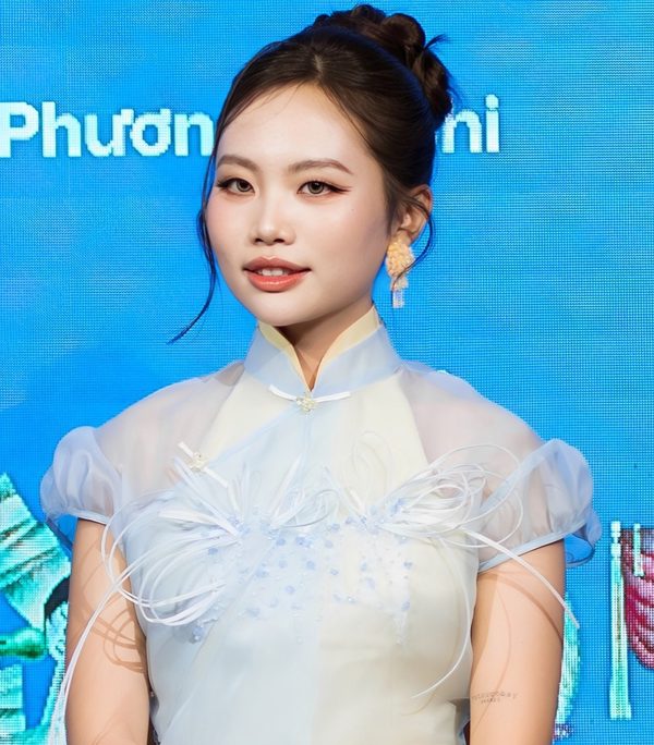 Phương Mỹ Chi sau đám cưới hơn 14 triệu lượt xem