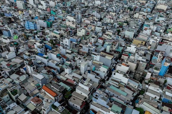 Phường nào có mật độ dân số cao kỷ lục, lên tới hơn 88.300 người/km2?