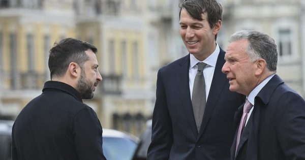 Phương Tây tìm lối thoát cho xung đột Ukraine