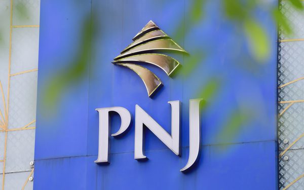 PNJ công bố tin bất ngờ, rút ngắn thời gian thanh toán cho khách bán vàng, kim cương
