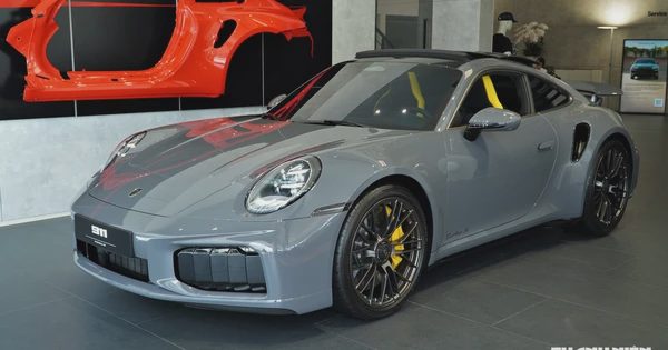 Porsche 911 Turbo S mới đầu tiên về Việt Nam, giá gần 20 tỉ đồng