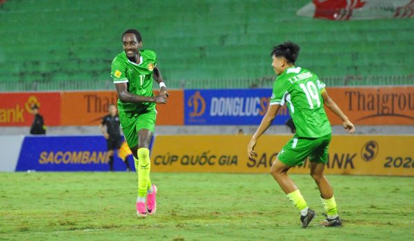 PVF-CAND hòa Hưng Yên 1-1 trong trận đấu giằng co