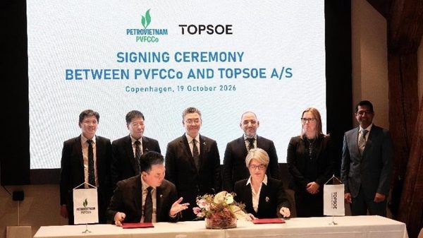 PVFCCo Phú Mỹ và TOPSOE ký thỏa thuận hợp tác mở rộng sau hơn hai thập kỷ đồng hành