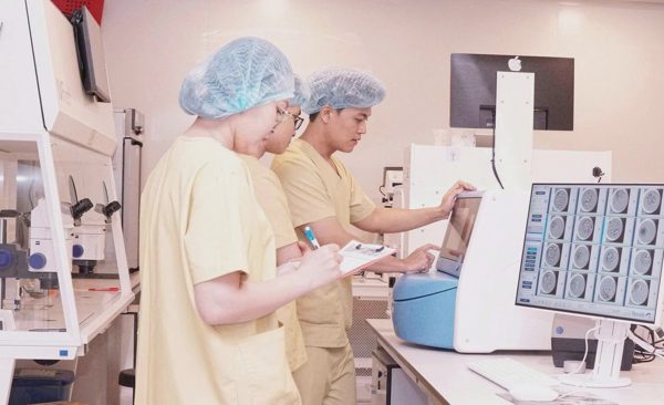 'Quả ngọt' của người đàn ông vô tinh 10 năm không có con