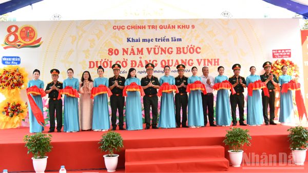 Quân khu 9: Khai mạc Triển lãm chuyên đề “80 năm vững bước dưới cờ Đảng quang vinh”