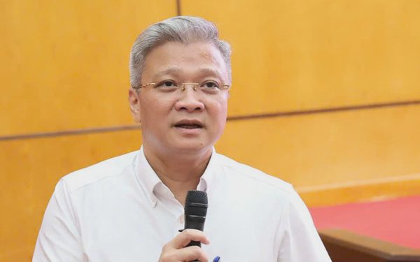 Quản lý chặt giá thiết bị y tế từ khâu nhập khẩu đến bệnh viện