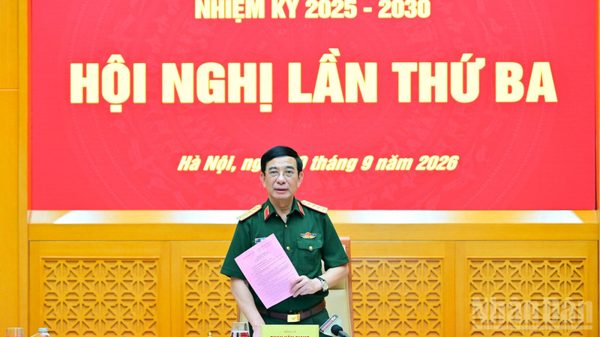 Quân ủy Trung ương tiếp tục xem xét thông qua một số nội dung quan trọng