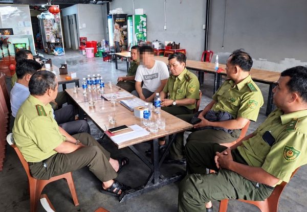 Quảng cáo bán chim trời, quán nhậu ở Huế bị phạt