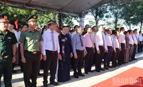 Quảng Ngãi: Dâng hương kỷ niệm 150 năm Ngày sinh cụ Huỳnh Thúc Kháng