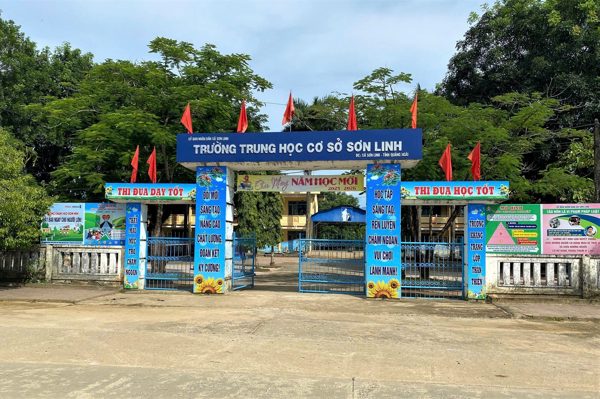 Quảng Ngãi giảm 409 cơ sở giáo dục, sắp xếp lại 725 hiệu trưởng, hiệu phó